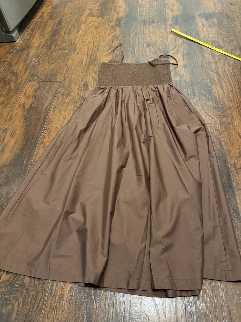 Abercrombie & Fitch Sydney Smocked Dipped-Waist Midi Dress - Brown - Picture 7 of 8